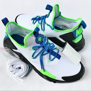 Nike Air Huarache Drift